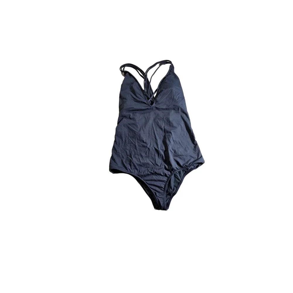 Women’s medium oneil one piece Bathingsuit